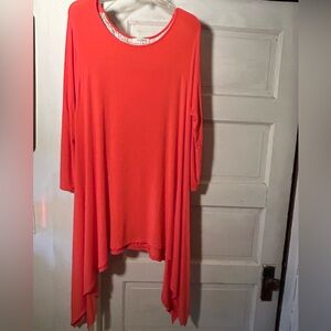 Coral Asymmetrical Hem Umgee Women’s Top